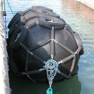 ガスのキャリアの高性能の海洋の緩衝のためのEU 50Kpa横浜のフェンダー