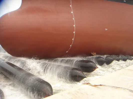 海洋海難救助の海洋のプロジェクトのためのゴム製 エアバッグの持ち上がることおよび浮力の援助