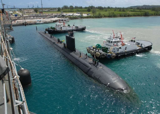 スリングタイプ 充気式潜水艦のフェンダー スリングタイプ ヨコハマ型 パネウマティックゴムボートフェンダー