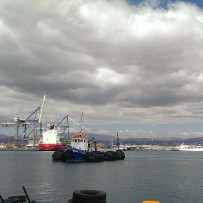 ガスのキャリアのベスト セラーの浮遊ダッシュポットのためのEU 80KPaの浮遊フェンダー