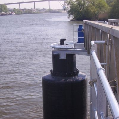 エヴァの海洋のバンパーをつなぐための高エネルギーの吸収BVドーナツ フェンダー