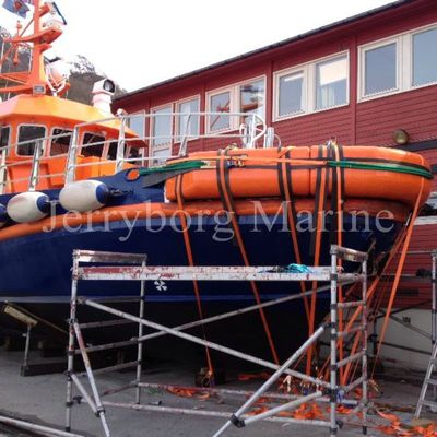 フェンダーの良い業績のWorkboatのための固体エヴァの泡が充填されたフェンダーは泡立つ