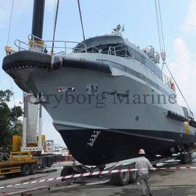 ボートのためのタグボートのフェンダーの海洋安全Workboatエヴァの泡が充填されたフェンダー