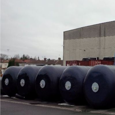 多彩なCCSは浮遊タイプ泡が充填されたフェンダーを承認した