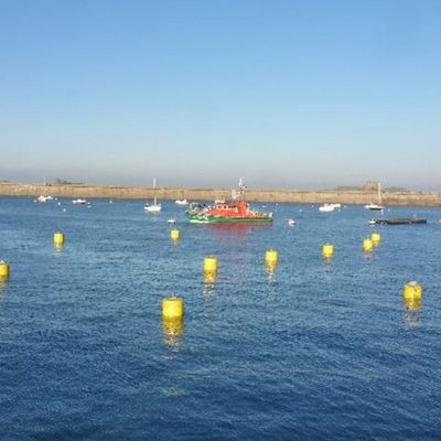 高力エヴァの泡が充填された海洋の浮遊ブイCCSの障壁のブイ
